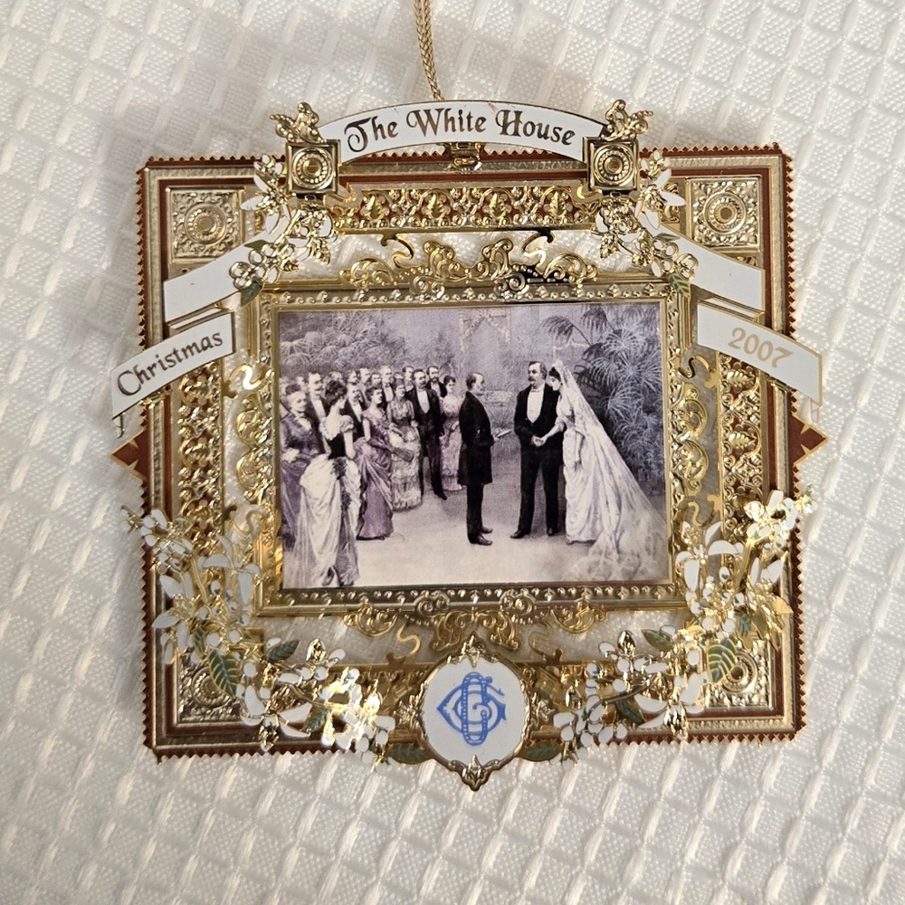 White House Christmas Ornament First Wedding Griver Cleveland Folsom 2007